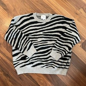 JOA Zebra stripe sweater